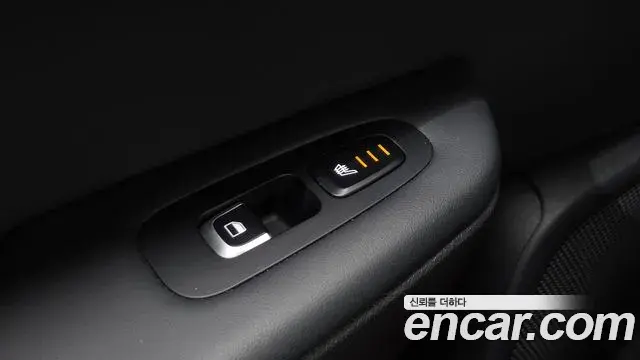Kia Stinger 2018 — Şəkil 18/35
