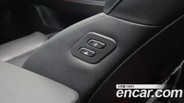 Kia Stinger 2018 — Şəkil 15/35