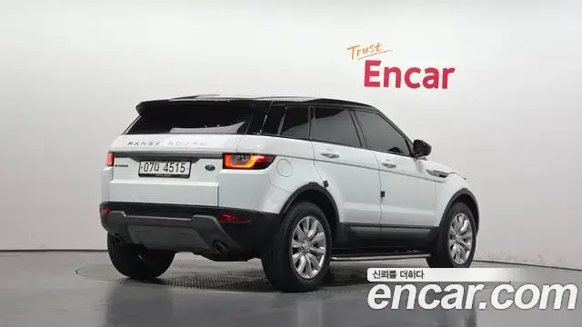 Land Rover Range Rover Evoque 2018 — Фото 2/20