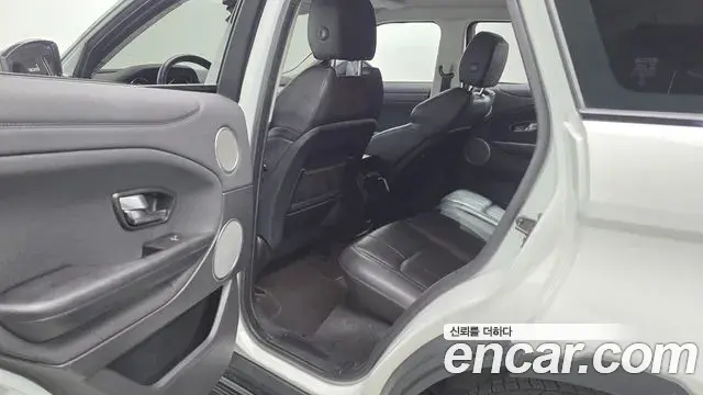 Land Rover Range Rover Evoque 2018 — Фото 12/20