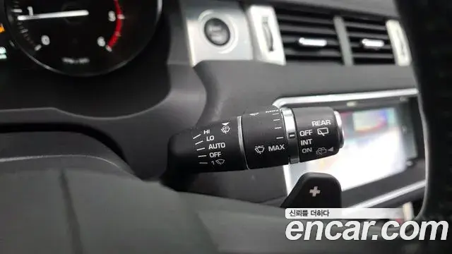 Land Rover Range Rover Evoque 2018 — ფოტო 31/34