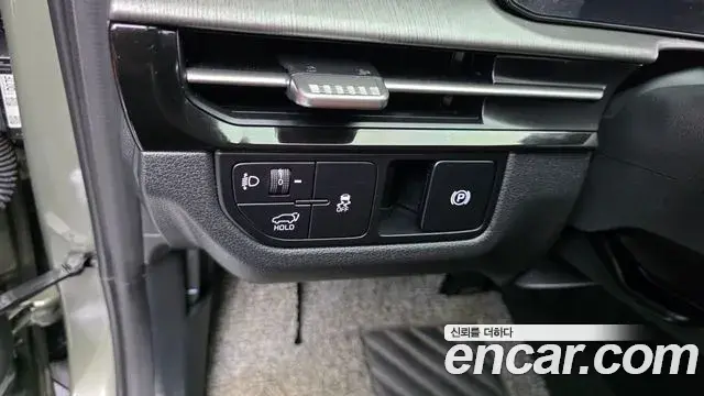 Kia Sportage 2025 — Şəkil 20/37