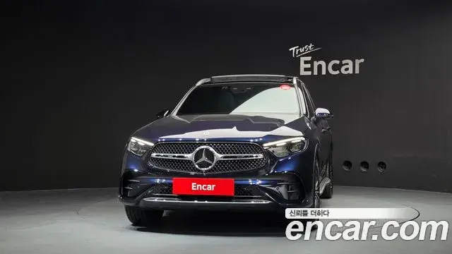 Mercedes-Benz GLC-Class 2024 — ფოტო 8/35