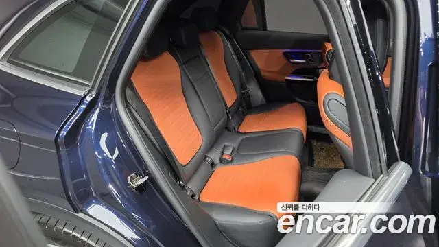 Mercedes-Benz GLC-Class 2024 — ფოტო 27/35