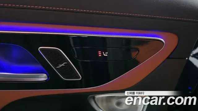 Mercedes-Benz GLC-Class 2024 — ფოტო 34/35