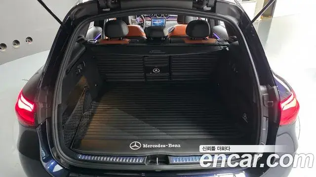 Mercedes-Benz GLC-Class 2024 — ფოტო 16/35