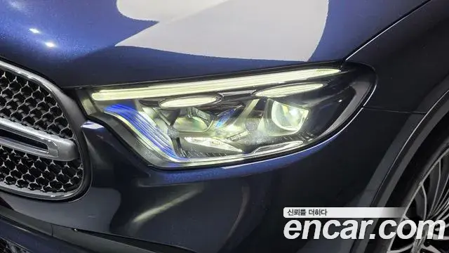 Mercedes-Benz GLC-Class 2024 — ფოტო 15/35