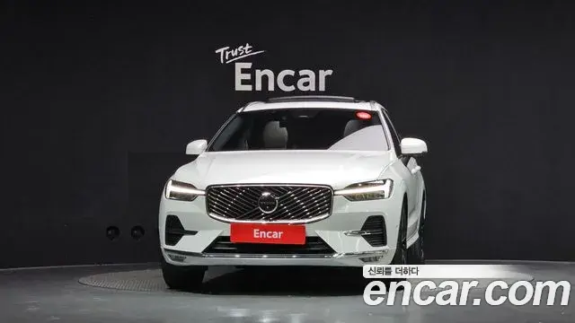 Volvo XC60 2025 — Фото 3/20