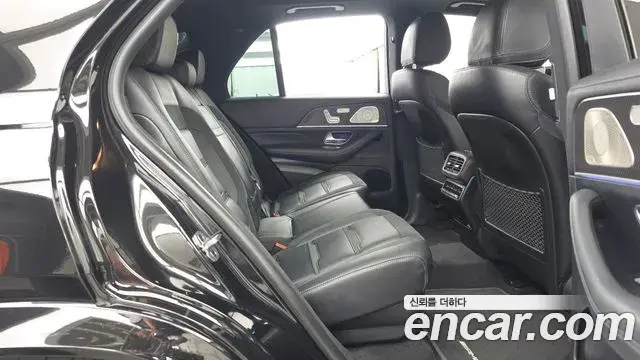 Mercedes-Benz GLE-Class 2022 — Фото 12/20