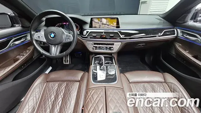 BMW 7 Series 2020 — Фото 7/20