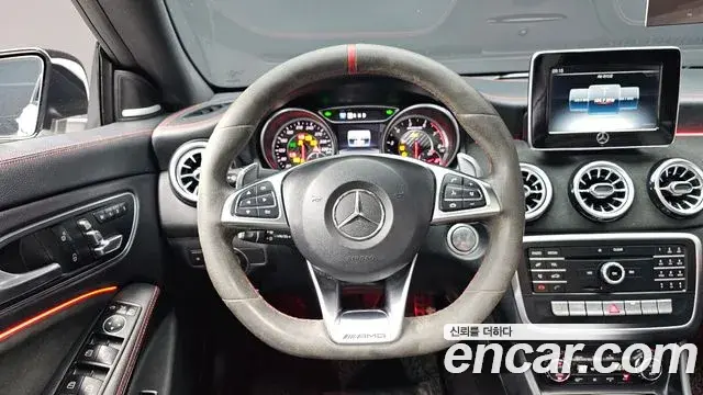 Mercedes-Benz CLA-Class 2018 — Фото 12/20