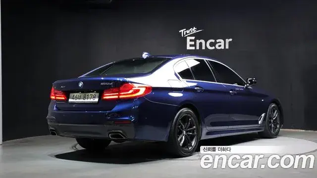 BMW 5 Series 2018 — Фото 2/20