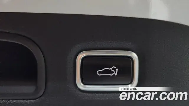 Kia Stinger 2018 — Şəkil 15/35