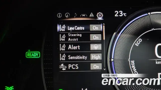 Lexus ES300h 2018 — Фото 17/20