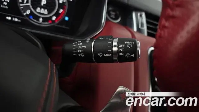 Land Rover Range Rover Sport 2019 — ფოტო 29/33