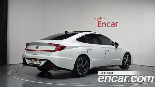 Hyundai Sonata 2020 — Фото 2/20