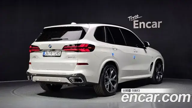 BMW X5 2026 — Фото 1/20
