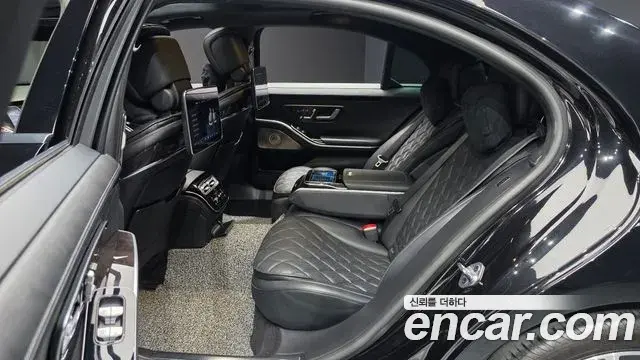 Mercedes-Benz S-Class 2021 — ფოტო 7/20