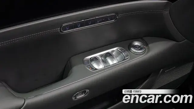 Genesis G90 2022 — Фото 17/20