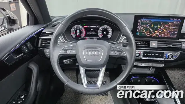 Audi A4 2021 — Фото 14/20