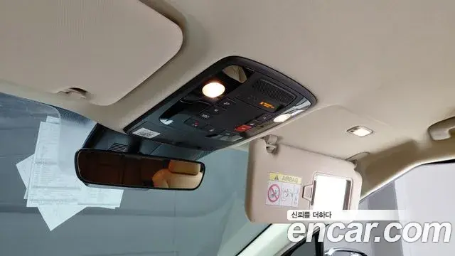Kia Carnival 2022 — Фото 16/20