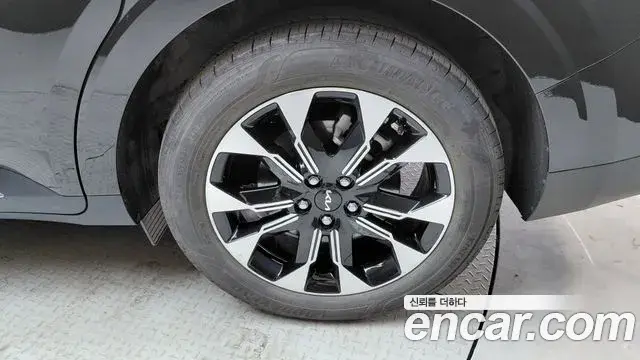 Kia Carnival 2022 — Photo 11/31
