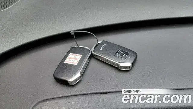 Kia Carnival 2022 — Photo 7/31