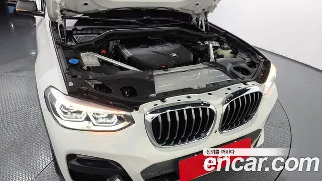 BMW X4 2021 — Фото 6/20