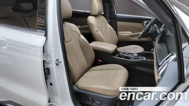 Kia Sorento 2023 — Photo 11/33