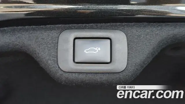 Lexus ES300h 2025 — ფოტო 25/37