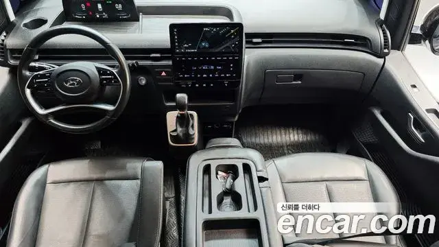 Hyundai Staria 2022 — Фото 7/20