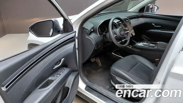 Hyundai The New Tucson 2022 — Фото 10/20