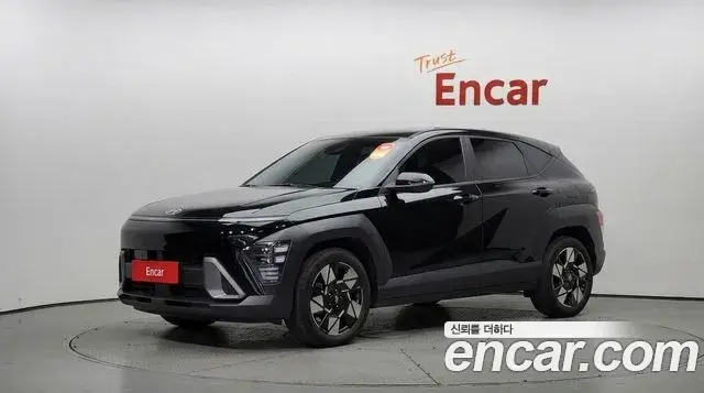 Hyundai Kona 2023 — Фото 1/20