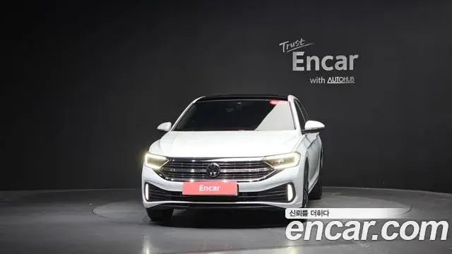 Volkswagen Jetta 2023 — Фото 3/20