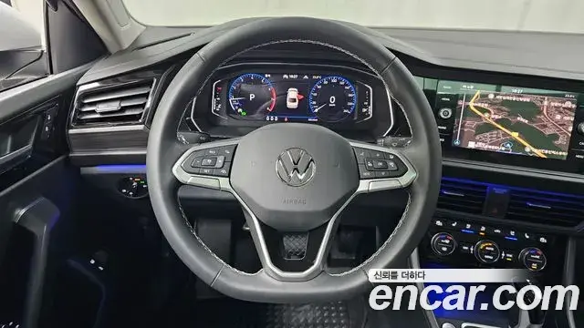 Volkswagen Jetta 2023 — Фото 13/20