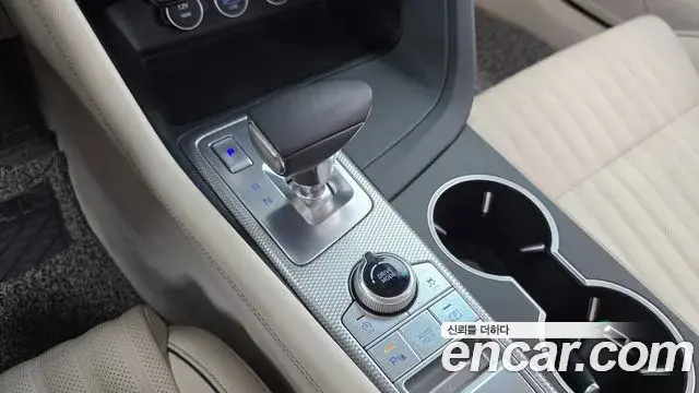 Genesis G70 2023 — Фото 9/20