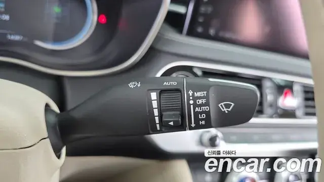 Genesis G70 2023 — Photo 6/35