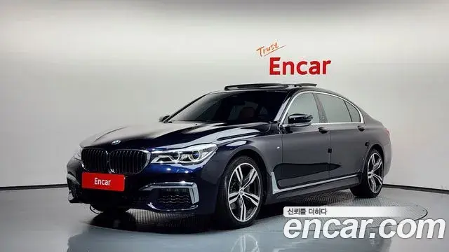 BMW 7 Series 2019 — Фото 1/20