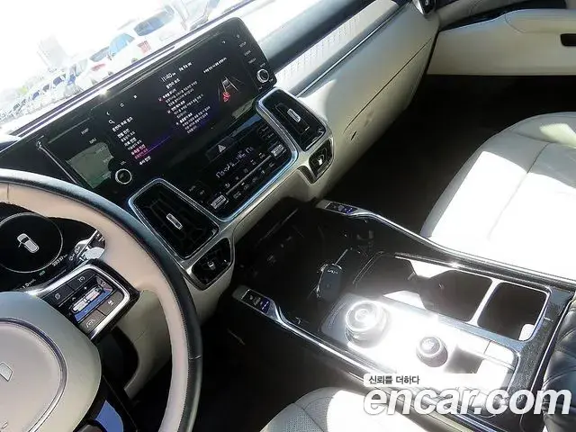 Kia Sorento 2023 — Фото 10/20