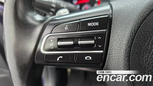 Kia Stinger 2018 — Photo 10/36