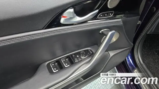 Kia Stinger 2018 — Photo 30/36