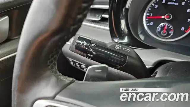 Kia K5 2022 — Şəkil 9/31