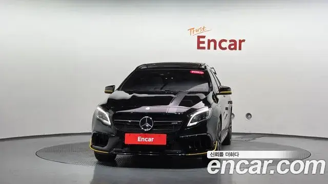 Mercedes-Benz GLA-Class 2018 — ფოტო 23/35
