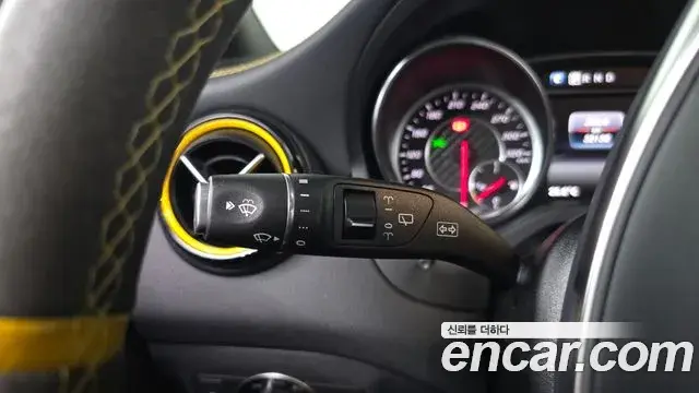 Mercedes-Benz GLA-Class 2018 — ფოტო 3/35