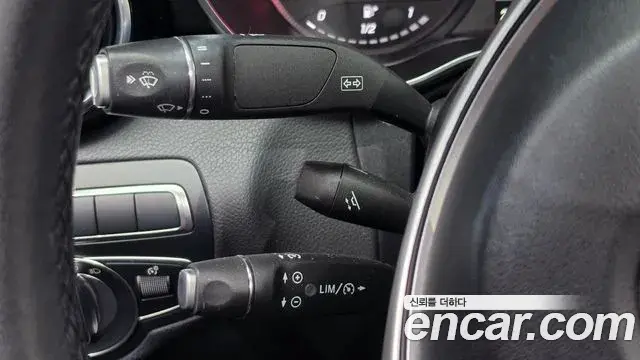 Mercedes-Benz C-Class 2018 — Фото 14/20