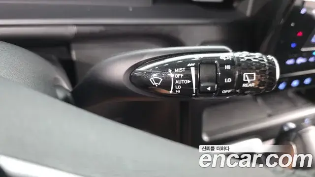 Hyundai Staria 2024 — ფოტო 19/37