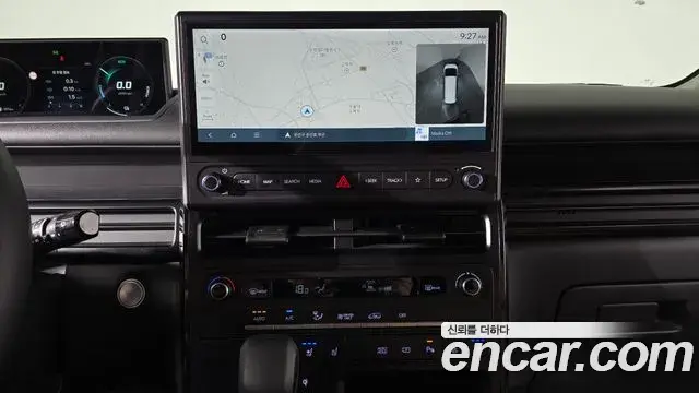 Hyundai Staria 2026 — Photo 17/31