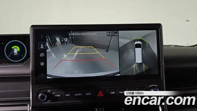 Hyundai Staria 2026 — Photo 27/31