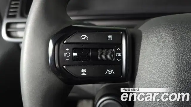 Hyundai Staria 2026 — Photo 28/31