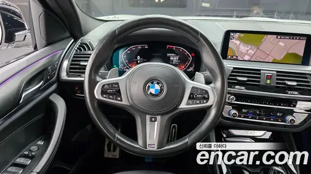 BMW X4 2021 — Фото 13/20